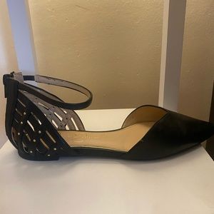 Jessica Simpson black pointy flats
